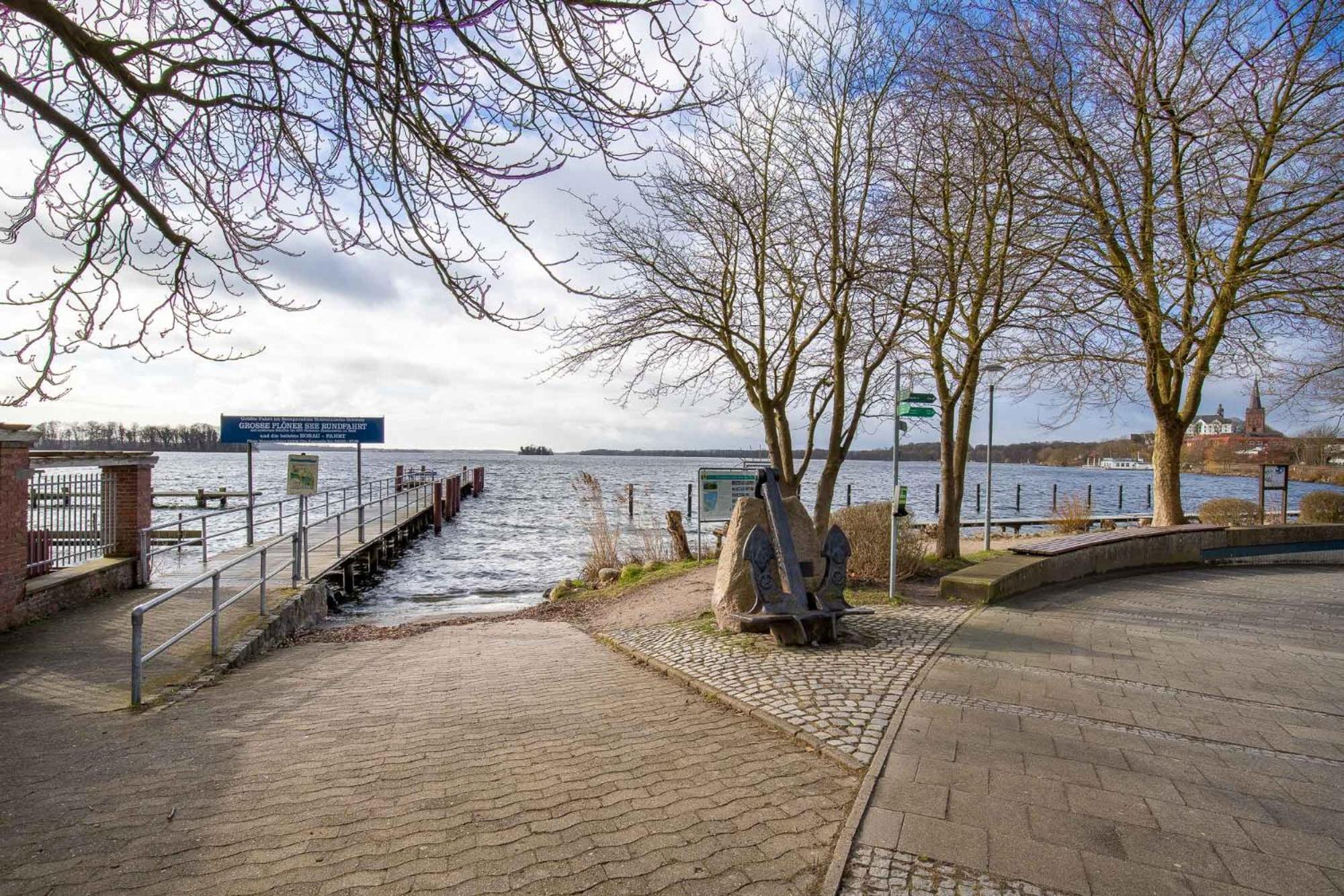 Mooi: Fantastisches Apartment Mit Seeblick Und Stil, Netflix Plön Exterior foto